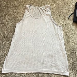 Lululemon tank top large